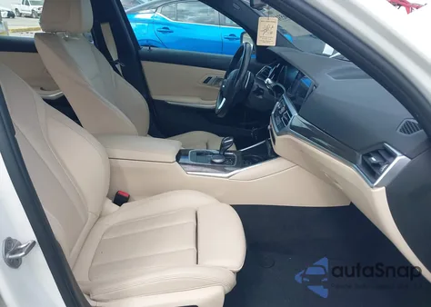 2022 BMW 330I z USA, uszkodzony, nr VIN 3MW5R1J06N8C27221